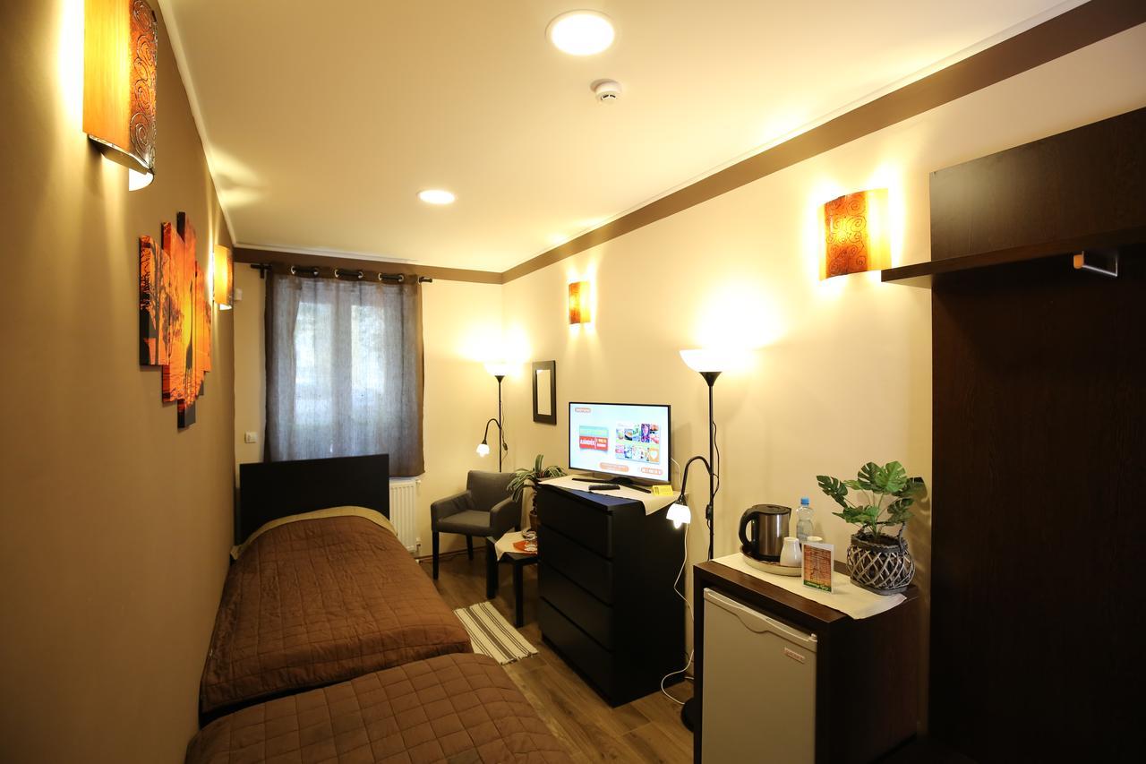 Bed and Breakfast Napraforgó Wellness Ház és Panzió à Pécs Extérieur photo